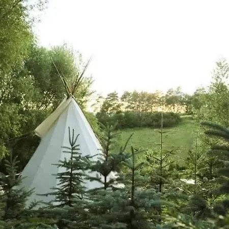Luxussátor Ubytovani V Teepee Rájec-Jestřebí